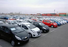 GM Uzbekistan автомобиллари сўмда сотилиши «қора» бозорда доллар курси ўсишини тўхтатадими? фото