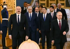 Москвада нималар бўлди: Тўқаевнинг “ур тўқмоғи”, Пашинян ҳалиям норози... фото