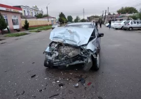 Қўшработда ЙПХ ходимининг машинаси ЙТҲга учради (фото) фото