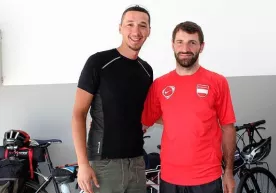 Makedoniyalik ikki do‘st velosipedda Makkaga yo‘l oldi фото