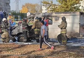 Новосибирскдаги бозорда оммавий муштлашув юз берди фото