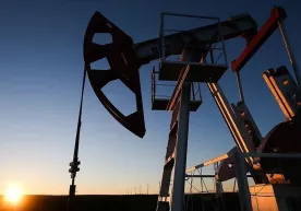 Жаҳон бозорида нефт нархи 2021 йилдан бери энг паст кўрсаткичга тушиб кетди фото