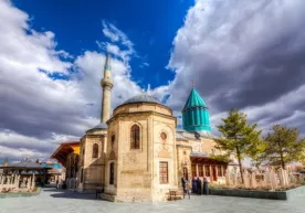 «Do‘st huzuriga safar» yohud Turkiyadagi «Shabi arus» kechasi qanday bayram sanaladi? фото