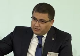 Adliya vaziri soqol va hijob mavzusidagi bahslarga munosabat bildirdi (video) фото