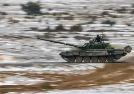 Россия Украина атрофида қуруқлик ва сувда йирик манёврлар бошламоқда фото