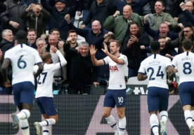 Mourinoning debyuti muvaffaqiyatli chiqdi. Yoxud "Tottenxem" London derbisida g‘alaba qozondi (video) фото