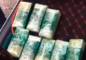 Fargʻonada 3,5 mln dollarni Qirgʻizistonga olib chiqib ketayotgan shaxslar ushlandi (video) фото