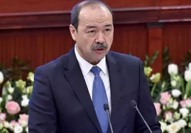 Bosh vazir raisligida videoselektor majlisi bo‘lib o‘tdi фото