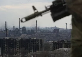 Бир гуруҳ тинч аҳоли вакиллари қамал қилинган "Азовстал" ҳудудидан чиқди фото