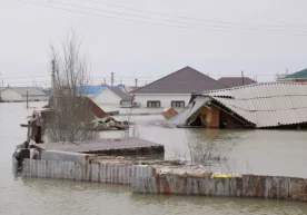 Қозоғистонлик миллиардерлар сув тошқинидан зарар кўрган ҳудудларга маблағ ажратди фото