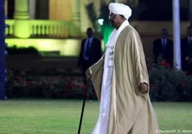 Sudanning sobiq prezidenti qamoqxonaga jo‘natildi фото