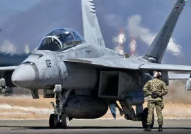 Ukraina AQSHdan F-18 qiruvchilari va Apache vertolyotlarini so‘radi фото