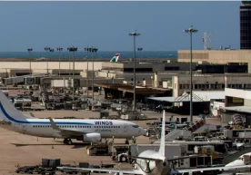 Eron Livanning iltimosi sabab Bayrutga barcha aviareyslarini toʻxtatdi фото