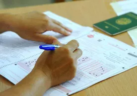 Абитуриент балли етган йўналишларининг қайси бирида ўқишни ўзи танлай оладими? фото