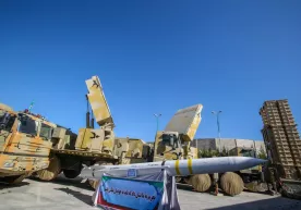 Иран продемонстрировал новый тип баллистической ракеты и системы ПВО фото