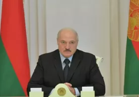 Лукашенко Путин билан Беларусь хавфсизлигини таъминлаш бўйича келишиб олганини айтди фото