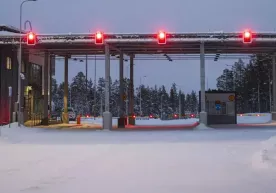 Finlyandiya Rossiya bilan chegaralarini noma’lum muddatga yopdi фото