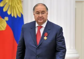 Alisher Usmonov Olmaliqda MISiS universiteti filiali ochilishida ishtirok etadi фото