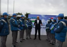 O‘zbekistonlik shifokorlar koronavirusga qarshi kurashda yordamlashish uchun Tojikistonga yo‘l oldi фото