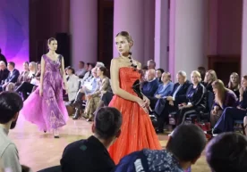 Санкт-Петербургда ўзбек модаси намойиши бўлиб ўтди фото