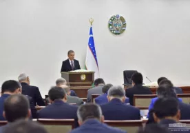 Rahbar va hokimlarning pastga tushib ishlashi va hisobot berishi bo‘yicha yangi tizim joriy qilinadi фото