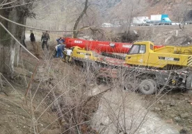 Водий йўлида 4 та автомашина ўртасида автоҳалокат содир бўлди фото