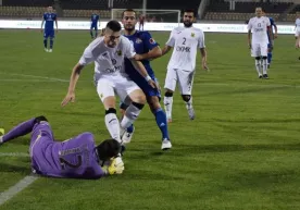 «АГМК» ўз майдонида «Қизилқум»ни 3:0 ҳисобида енгди фото