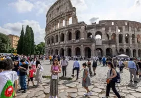 Италияда сайёҳлар учун кунлик солиқ 25 еврогача оширилиши мумкин фото
