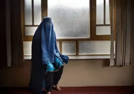 Afg‘onistonda 19 yashar kelinchak o‘zini otib o‘ldirdi фото