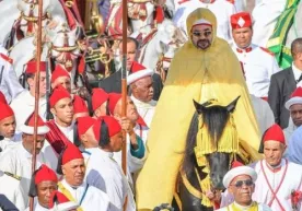 Qo‘l soatining o‘zi 1,2 million dollar... Hashamat ichida yashayotgan davlat rahbari фото