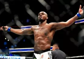 UFC 247: Жон Жонс Доминик Рейесни таслим қилди фото