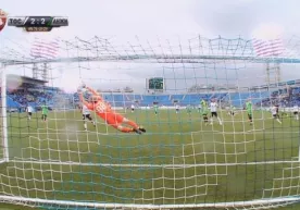 Galiulinning super goli «Tosno»ni mag‘lubiyatdan qutqarib qoldi фото