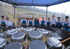 Namanganda salkam 6 tonna bayram palovi tayyorlandi (video) фото