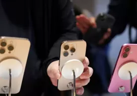 iPhone нархи 3 баравар ошиши мумкин — АҚШда ишлаб чиқариш жуда қимматга тушиши мумкин фото