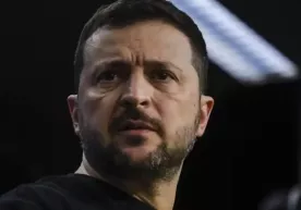 Zelenskiy Ukraina Rossiya bilan har qanday formatdagi suhbatga tayyorligini aytdi фото