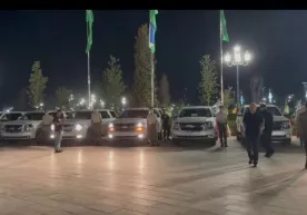 Чемпионларга 200 минг доллар, 3 хонали уй ва Tahoe топширилди фото