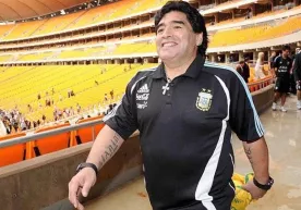 Maradona 50 ta oilani boqib kelgani vafotidan so‘ng ma’lum bo‘ldi фото