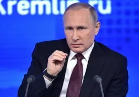 Путин "Би-би-си"нинг АҚШ билан "кимўзар" ўйнаш ҳақидаги саволига жавоб берди фото