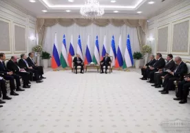 Shavkat Mirziyoyev va Vladimir Putin tor doirada muzokara o‘tkazdi фото