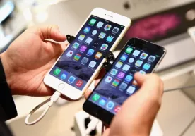 «Малика» савдо марказида iPhone нархлари (2017 йил 5 февраль) фото