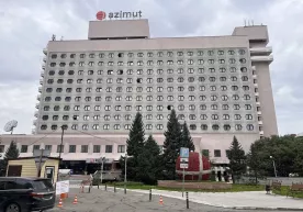O‘zbekistonlik xausmen Novosibirsk mehmonxonasidan million rubl topib oldi va... фото