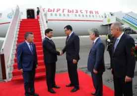 Қирғизистон бош вазири Тошкентга келди фото