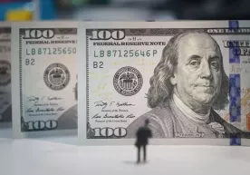 Rossiyaga qarshi sanktsiyalar kuchaygani sari dollar bahosi koʻtarilib bormoqda фото
