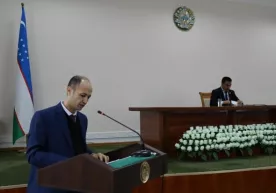 Сессияда суд раисининг ахбороти тингланди фото