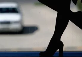 Бухорода ўндан ортиқ эркакка ОИТС юқтирган аёл қамоққа олинди фото