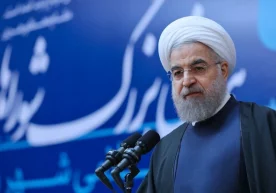 Hasan Ruhoniy Yaqin Sharqda AQSHning “oyog‘ini kesish”ga va’da berdi фото
