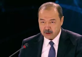 Abdulla Aripov: "O‘qituvchi 4 soat qog‘oz to‘ldirgani uchun o‘z ustida ishlay olmayapti" фото