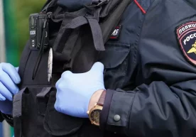 Pensioner ayolni 500 ming rublga chuv tushirgan migrantlar qo‘lga olindi фото