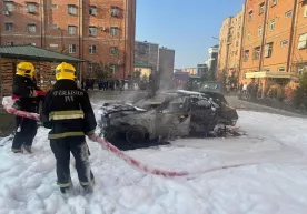 В Янгихаятском районе загорелся автомобиль фото