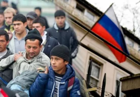 Россияга қўлланаётган санкциялар Ўзбекистон иқтисодиёти ва мигрантлар даромадига қандай таъсир қилади? фото
